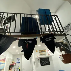 https://una-notte-a-napoli.hotels-amalfi.com
