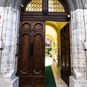 https://casa-rossana.it-romehotels.com